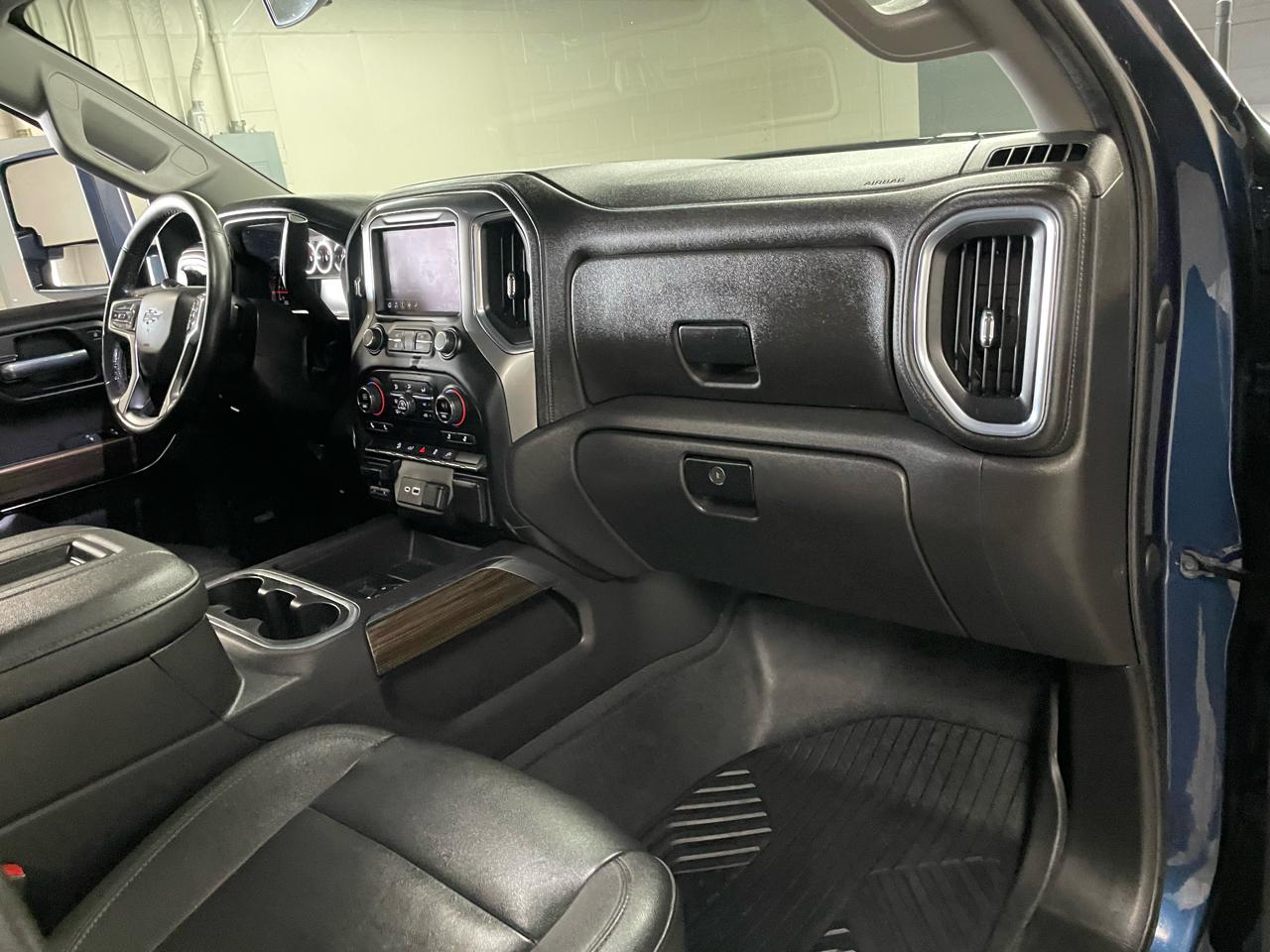 Chevrolet Silverado 1500 Limited LT Trail Boss Crew Cab 4WD 2022