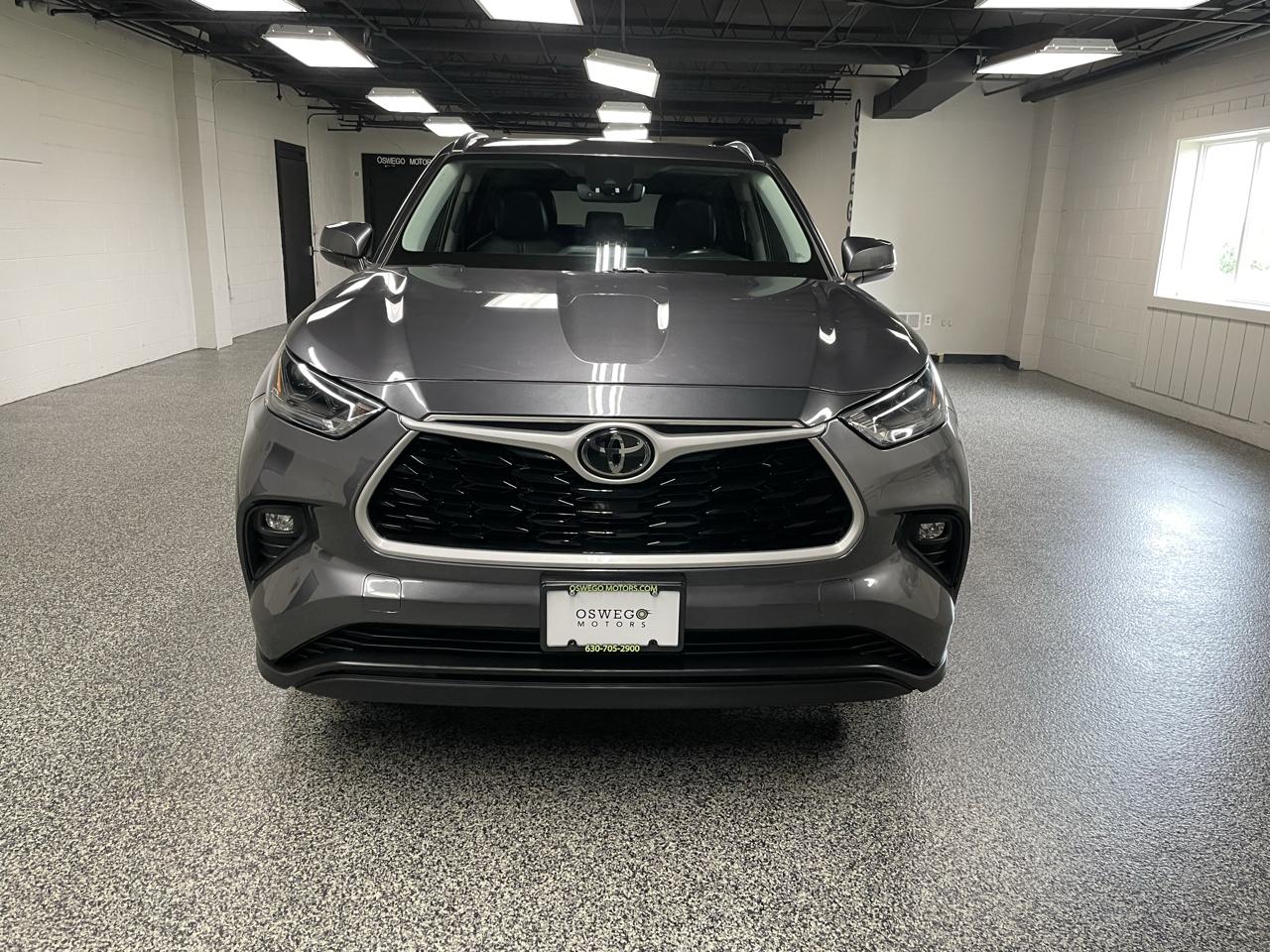 Toyota Highlander XLE Nav AWD V6 2021