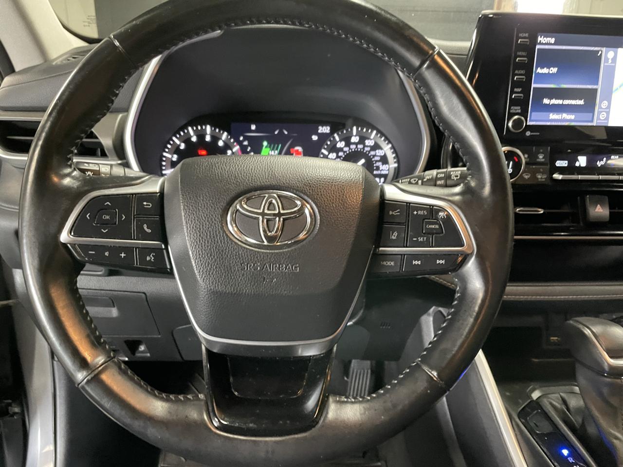 Toyota Highlander XLE Nav AWD V6 2021