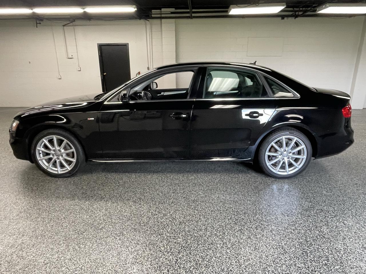 Audi A4 2.0T Premium Plus quattro Sedan 2014