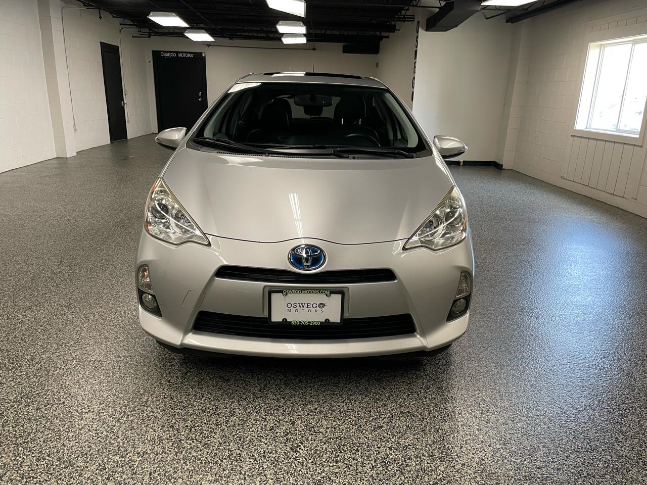 Toyota Prius c Four 2013