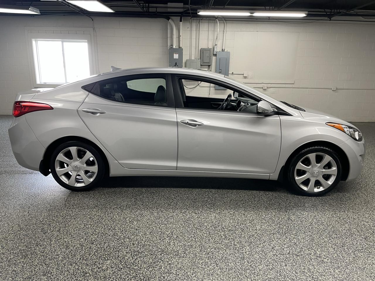 Hyundai Elantra Limited 2013