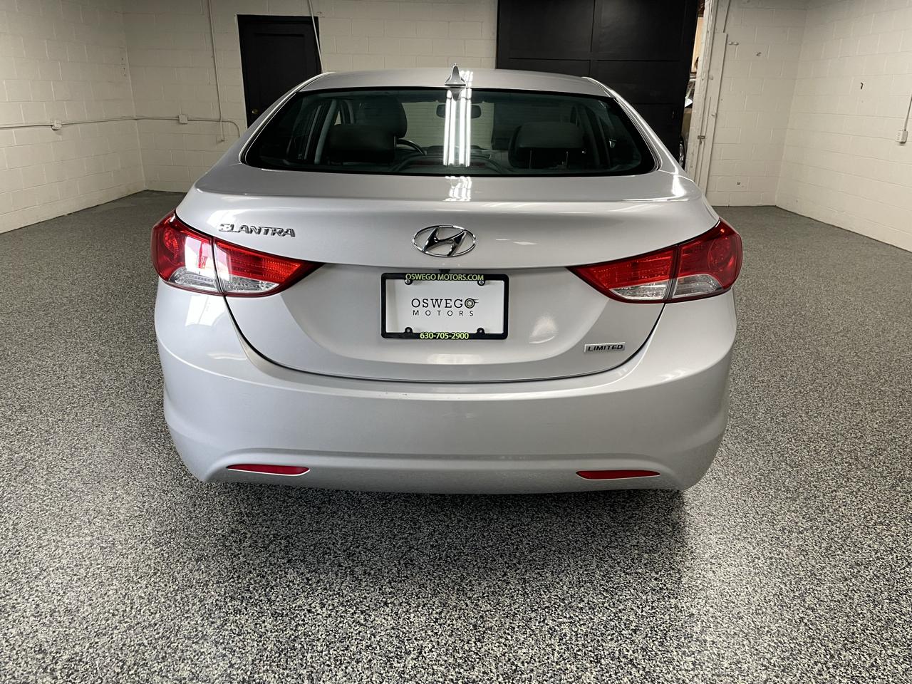 Hyundai Elantra Limited 2013