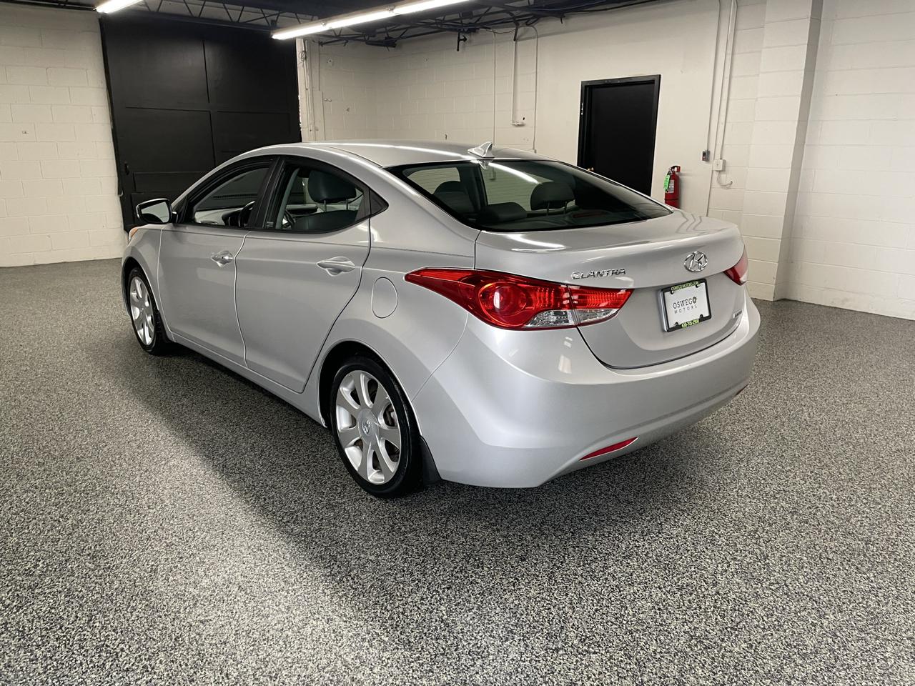 Hyundai Elantra Limited 2013