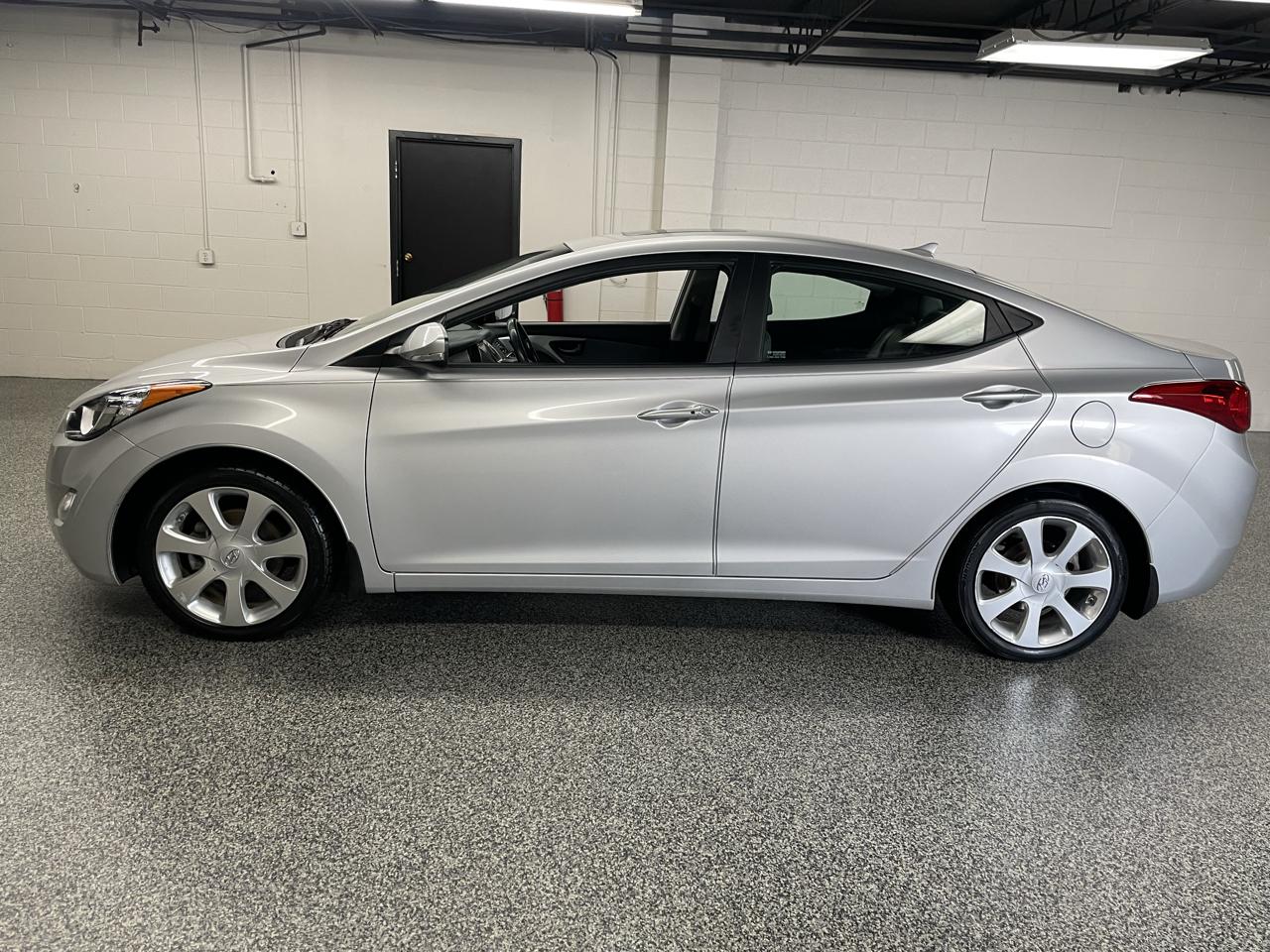 Hyundai Elantra Limited 2013