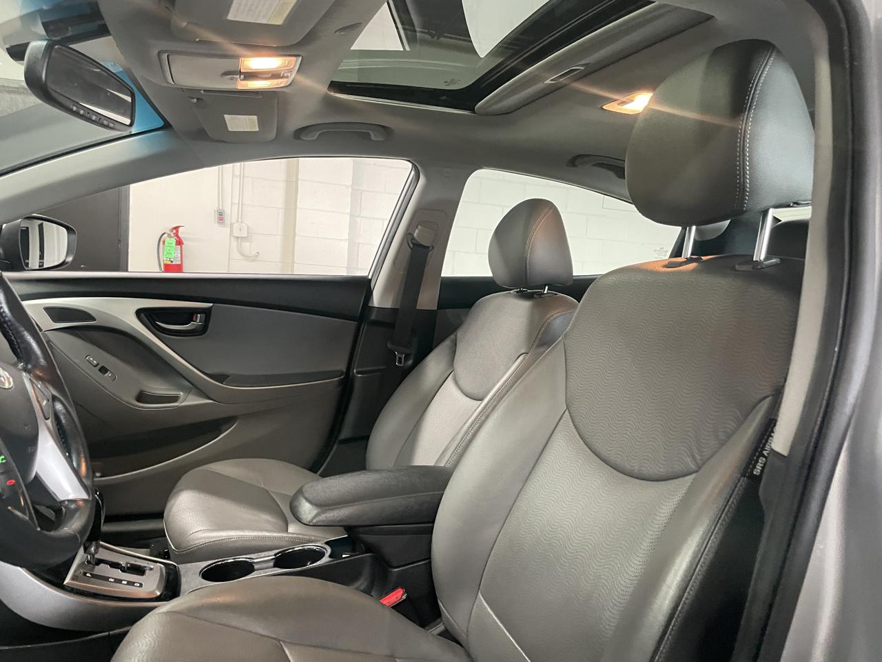 Hyundai Elantra Limited 2013