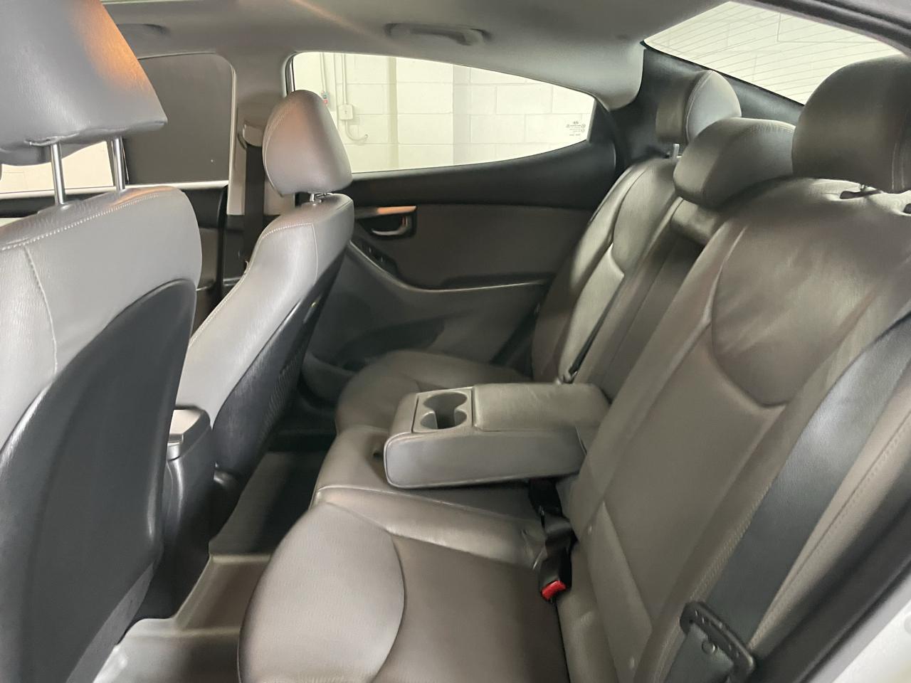 Hyundai Elantra Limited 2013