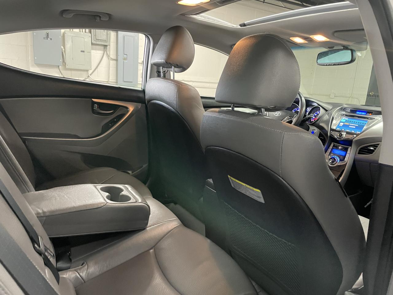 Hyundai Elantra Limited 2013