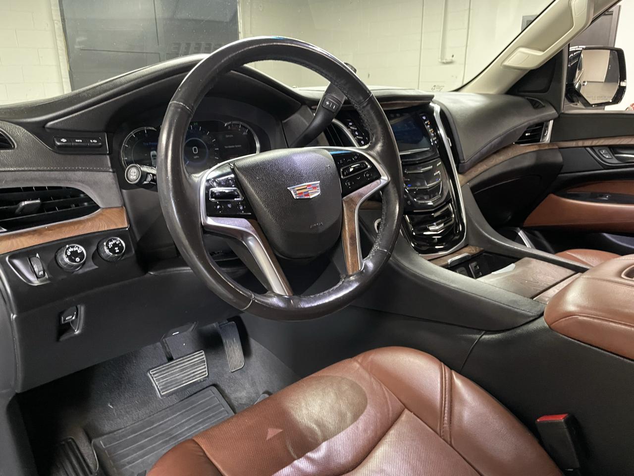 Cadillac Escalade Premium 4WD 2019
