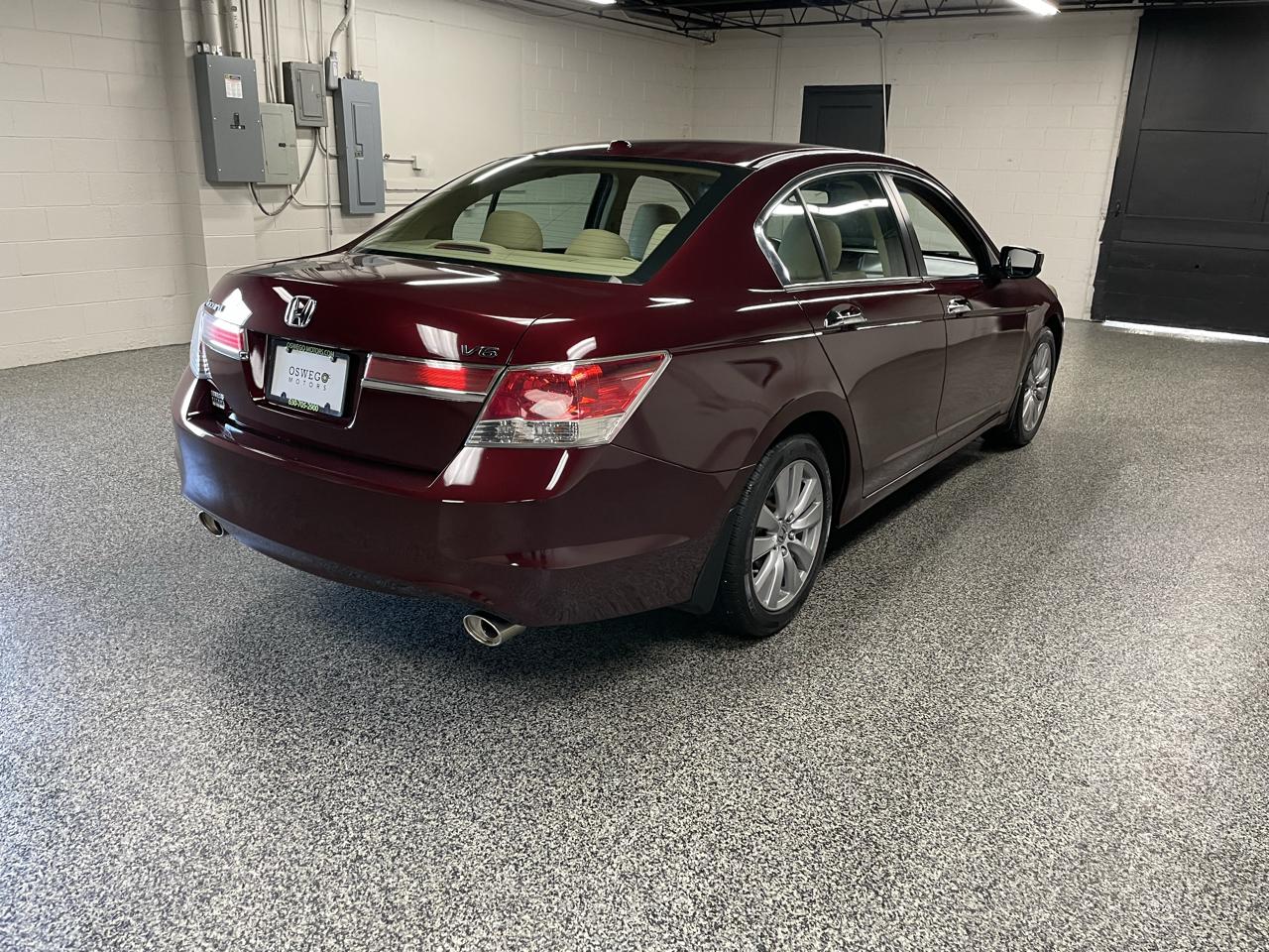 Honda Accord EX-L V6 Sedan AT 2012