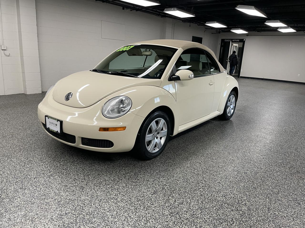 Volkswagen New Beetle 2.5L Convertible 2007