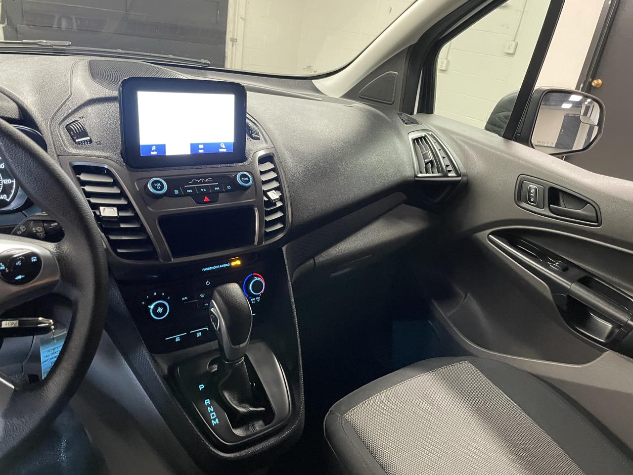 Ford Transit Connect Cargo Van XL LWB 2023