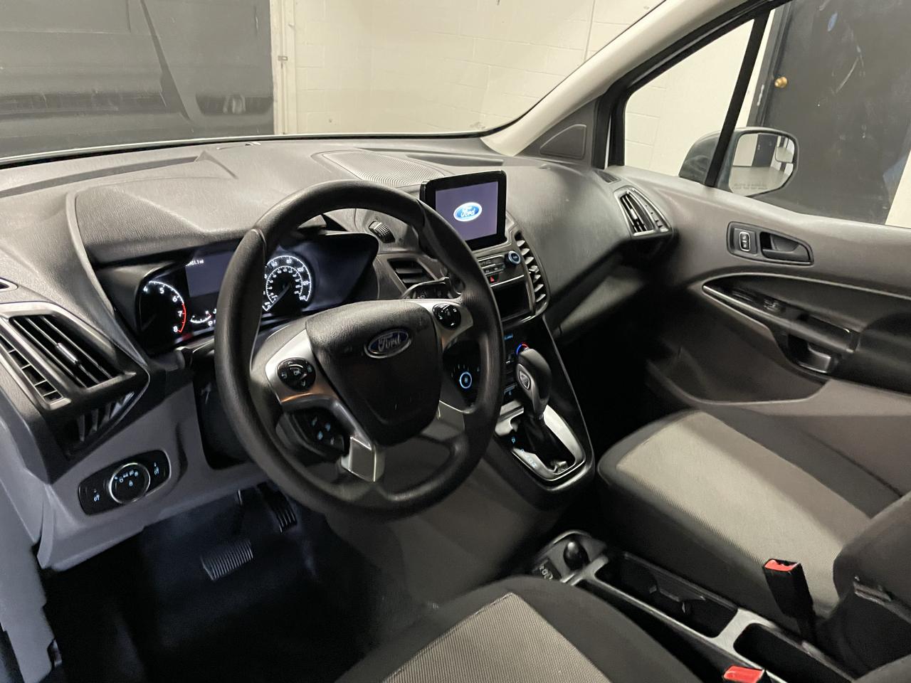 Ford Transit Connect Cargo Van XL LWB 2023