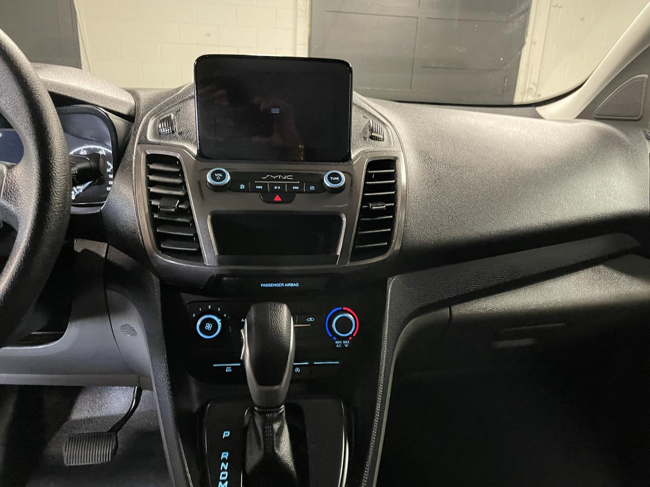 Ford Transit Connect Cargo Van XL LWB 2023