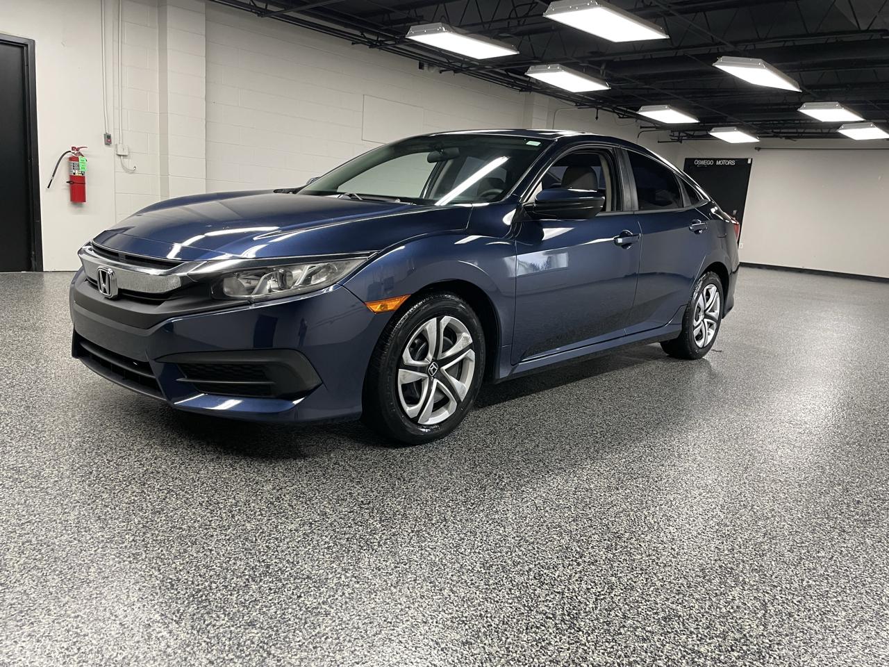 Honda Civic LX Sedan CVT 2016