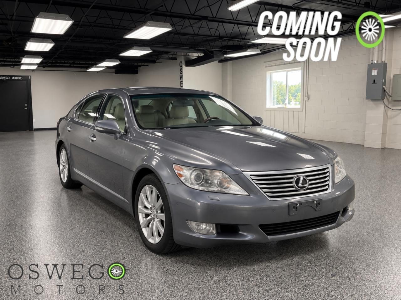 Lexus LS 460 Luxury Sedan AWD 2012