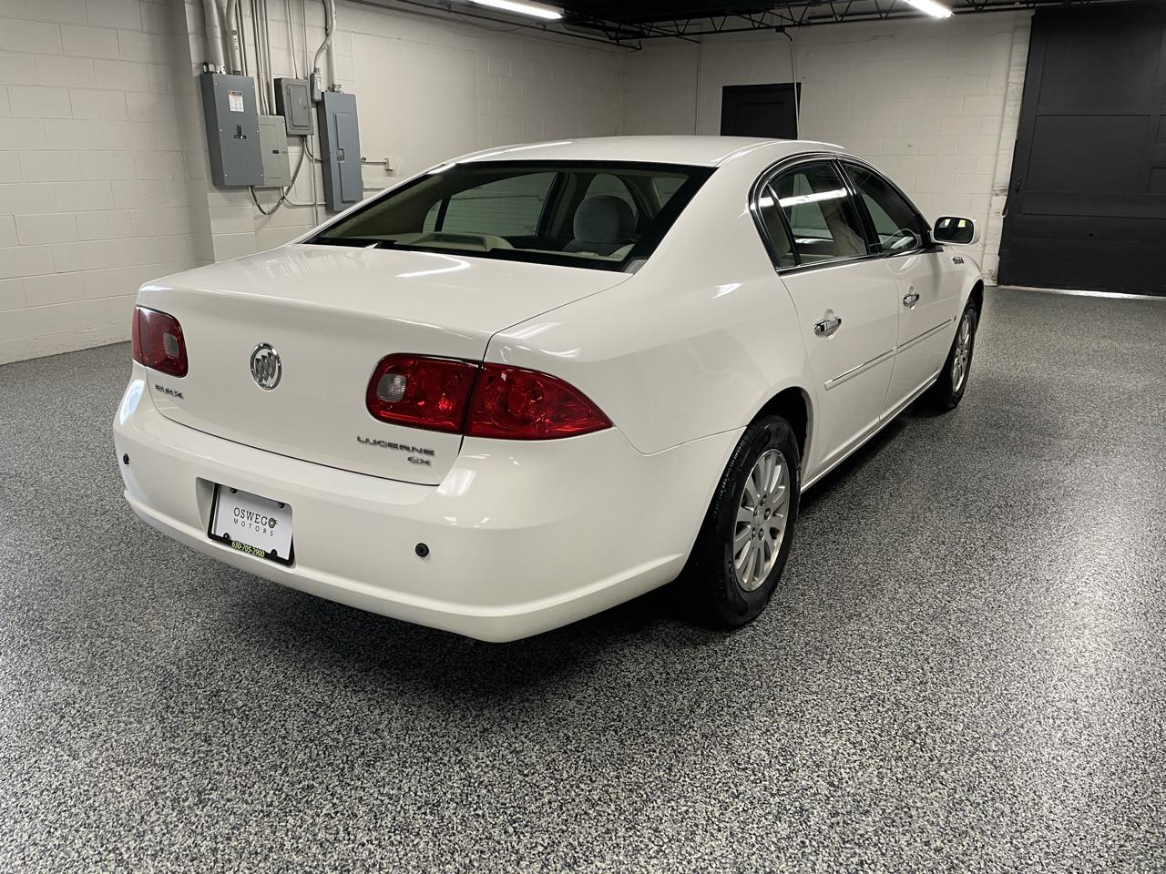 Buick Lucerne CX 2006