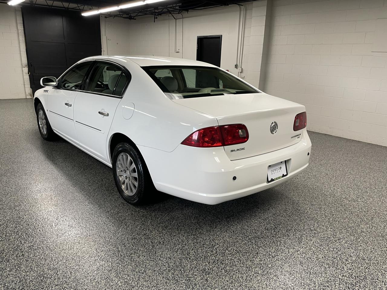 Buick Lucerne CX 2006
