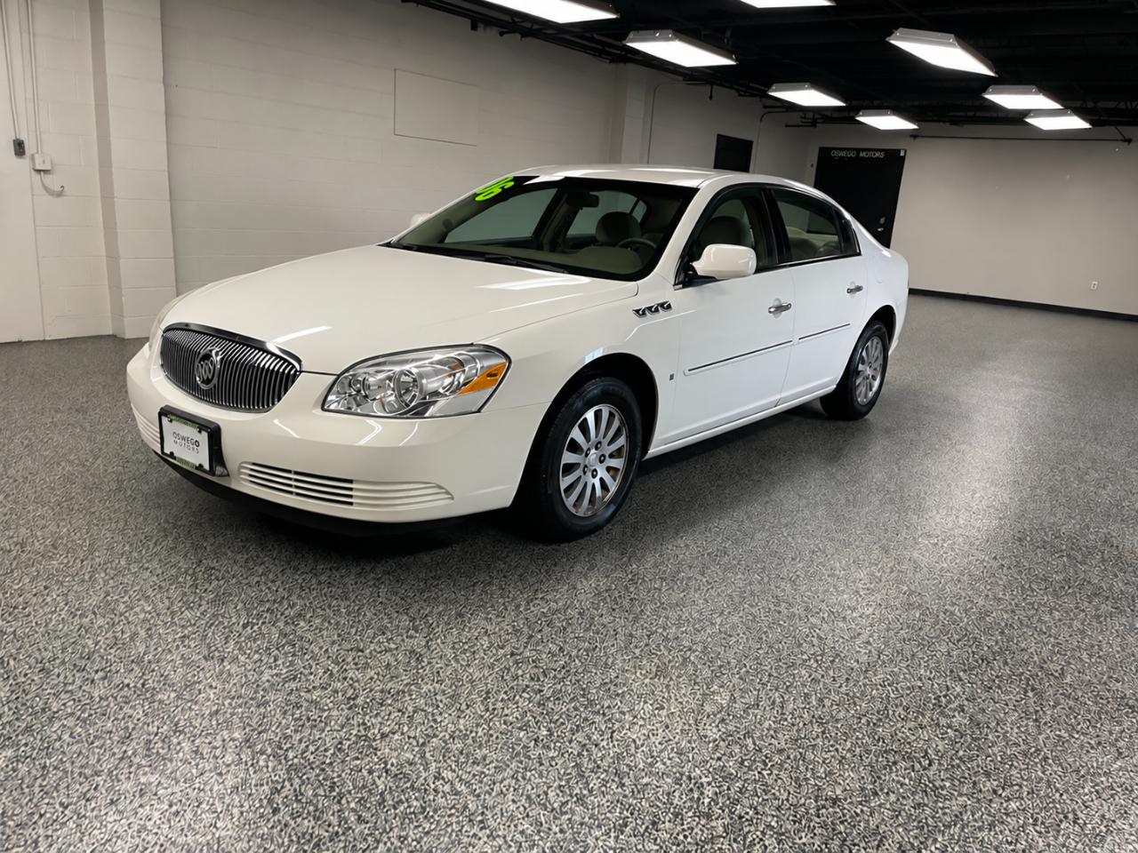 Buick Lucerne CX 2006