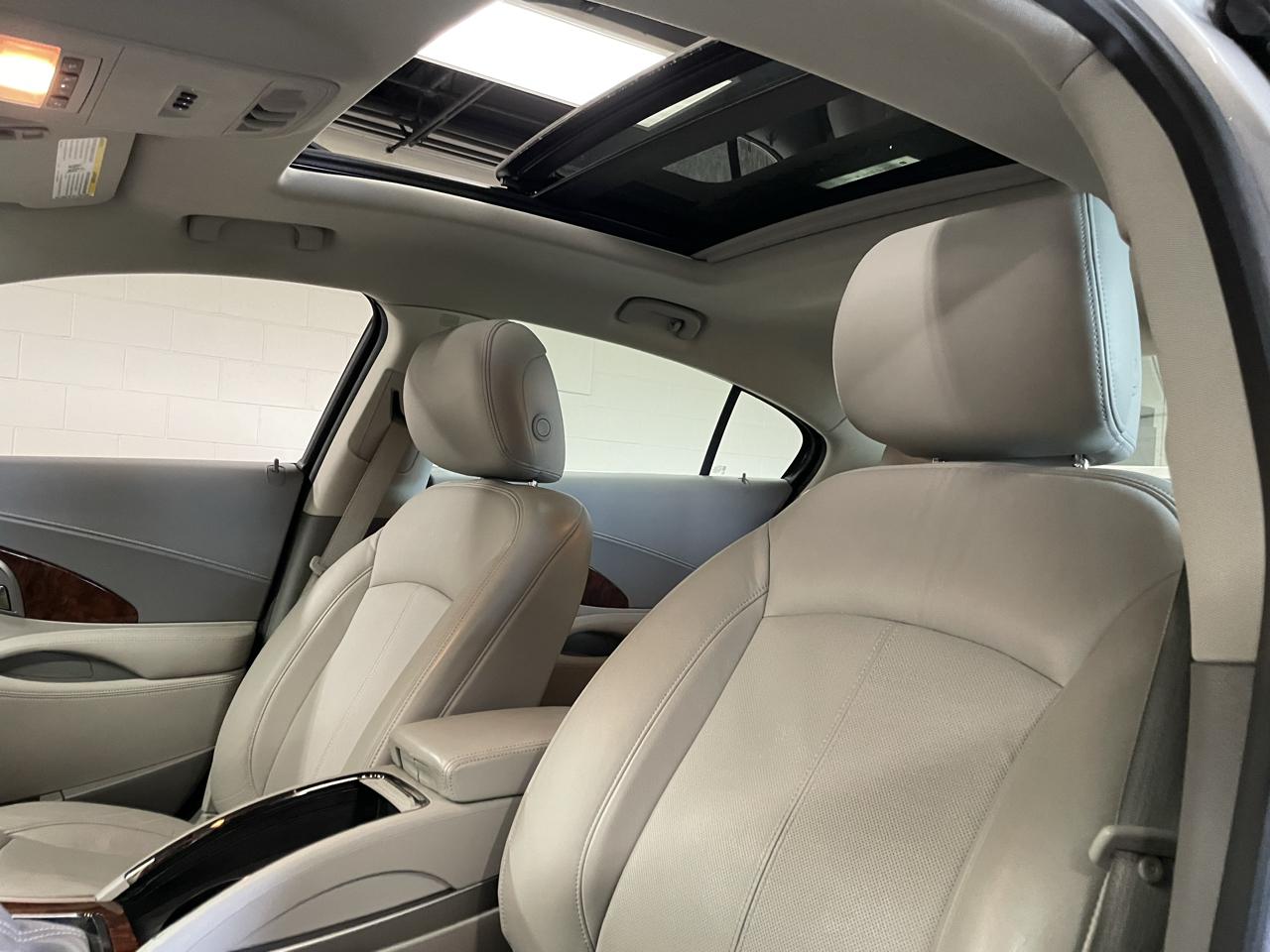 Buick LaCrosse CXL AWD 2010