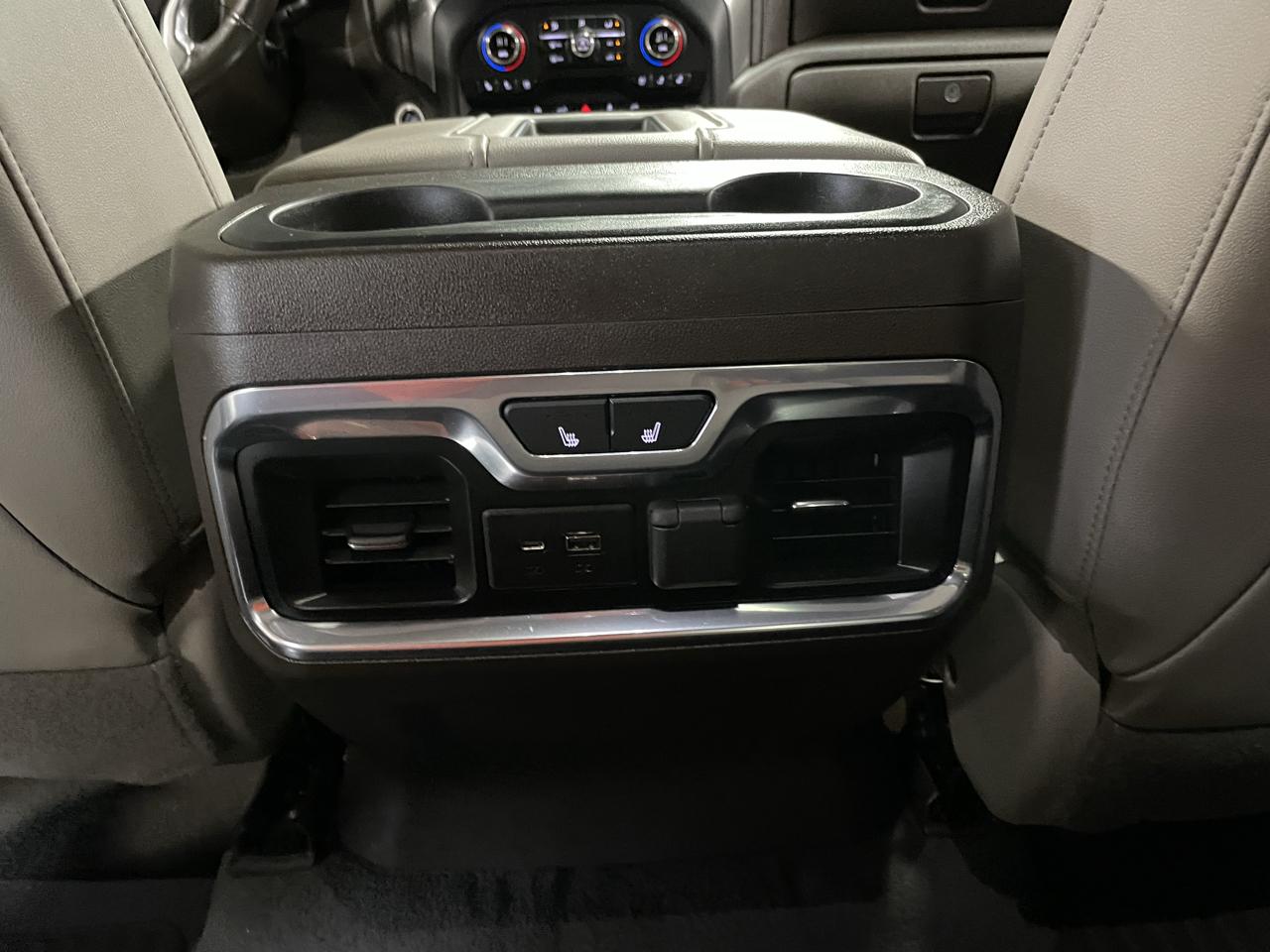Chevrolet Silverado 1500 LTZ Crew Cab 4WD 2020
