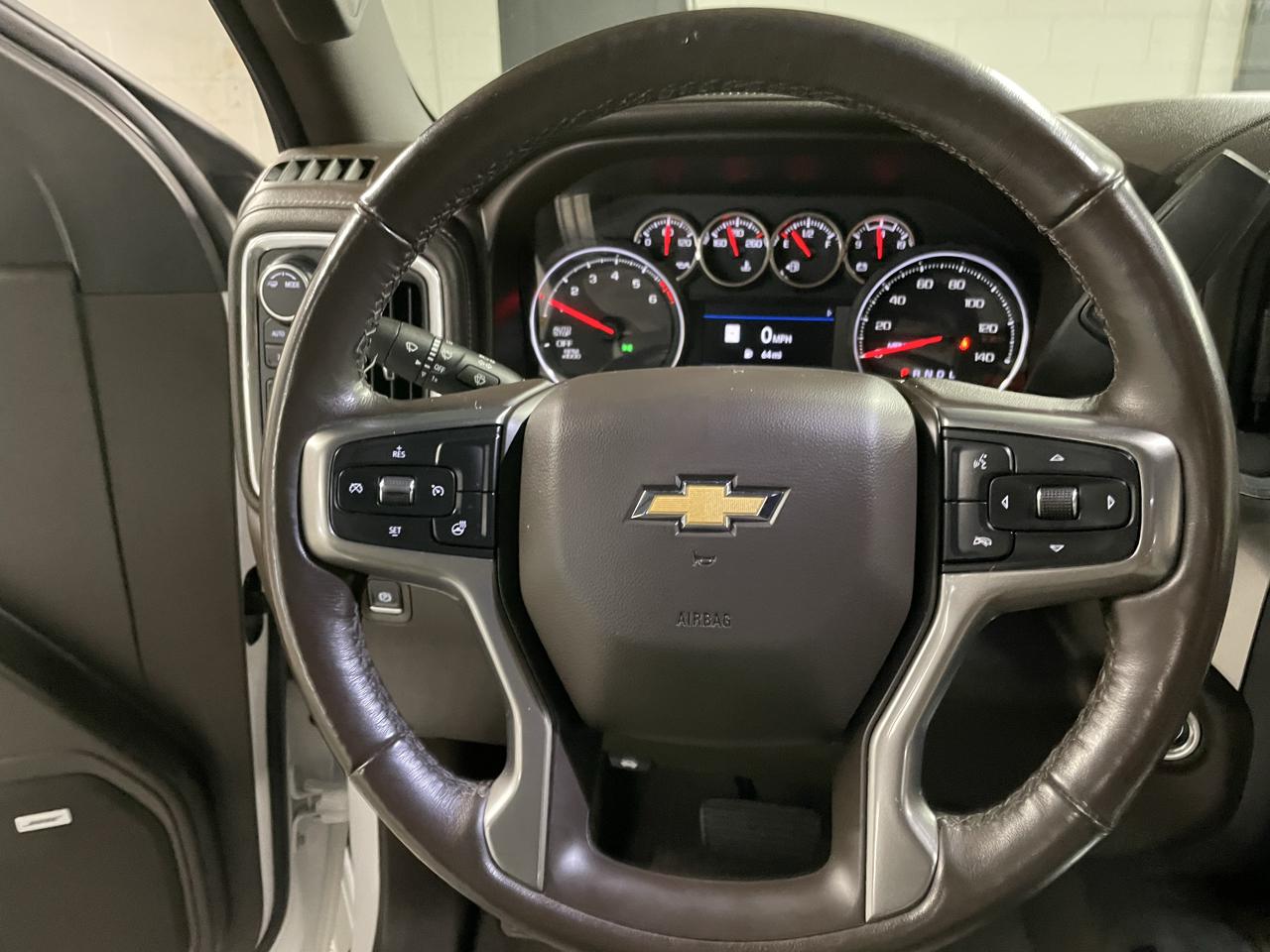 Chevrolet Silverado 1500 LTZ Crew Cab 4WD 2020