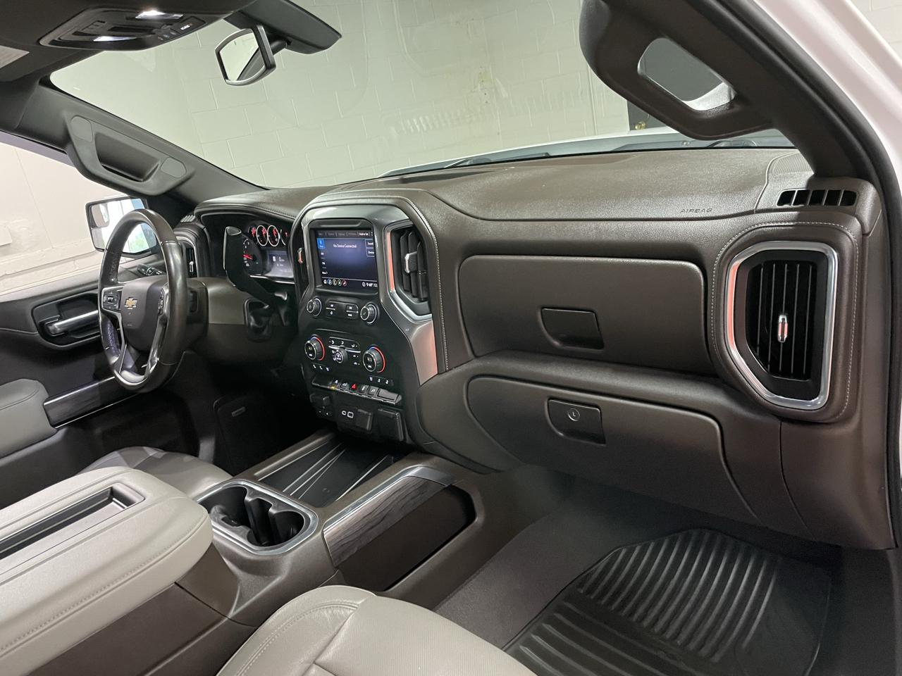 Chevrolet Silverado 1500 LTZ Crew Cab 4WD 2020