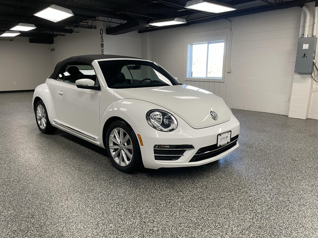 Volkswagen Beetle 2.0T SE Convertible 2018