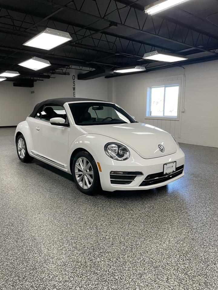 Volkswagen Beetle 2.0T SE Convertible 2018