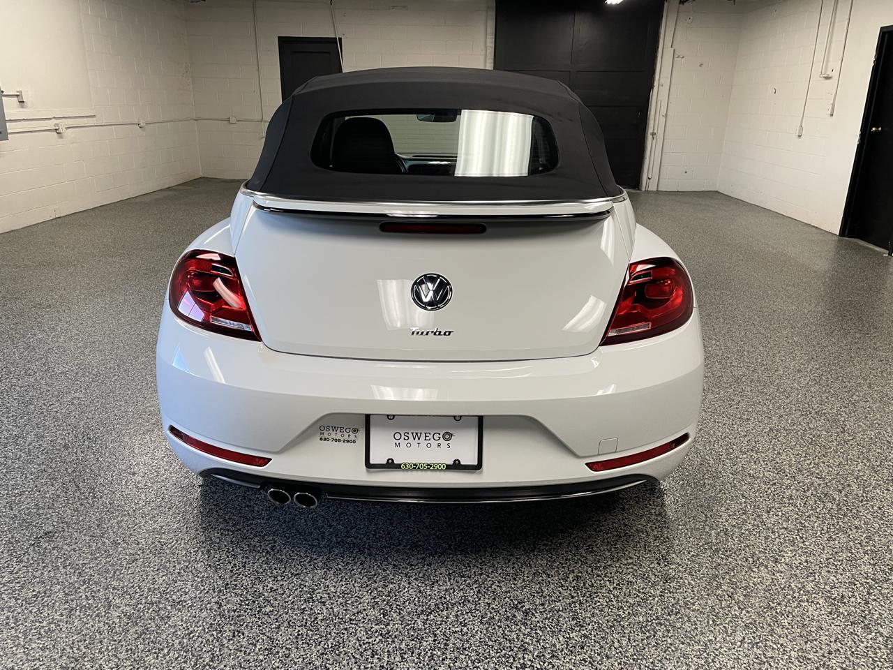 Volkswagen Beetle 2.0T SE Convertible 2018