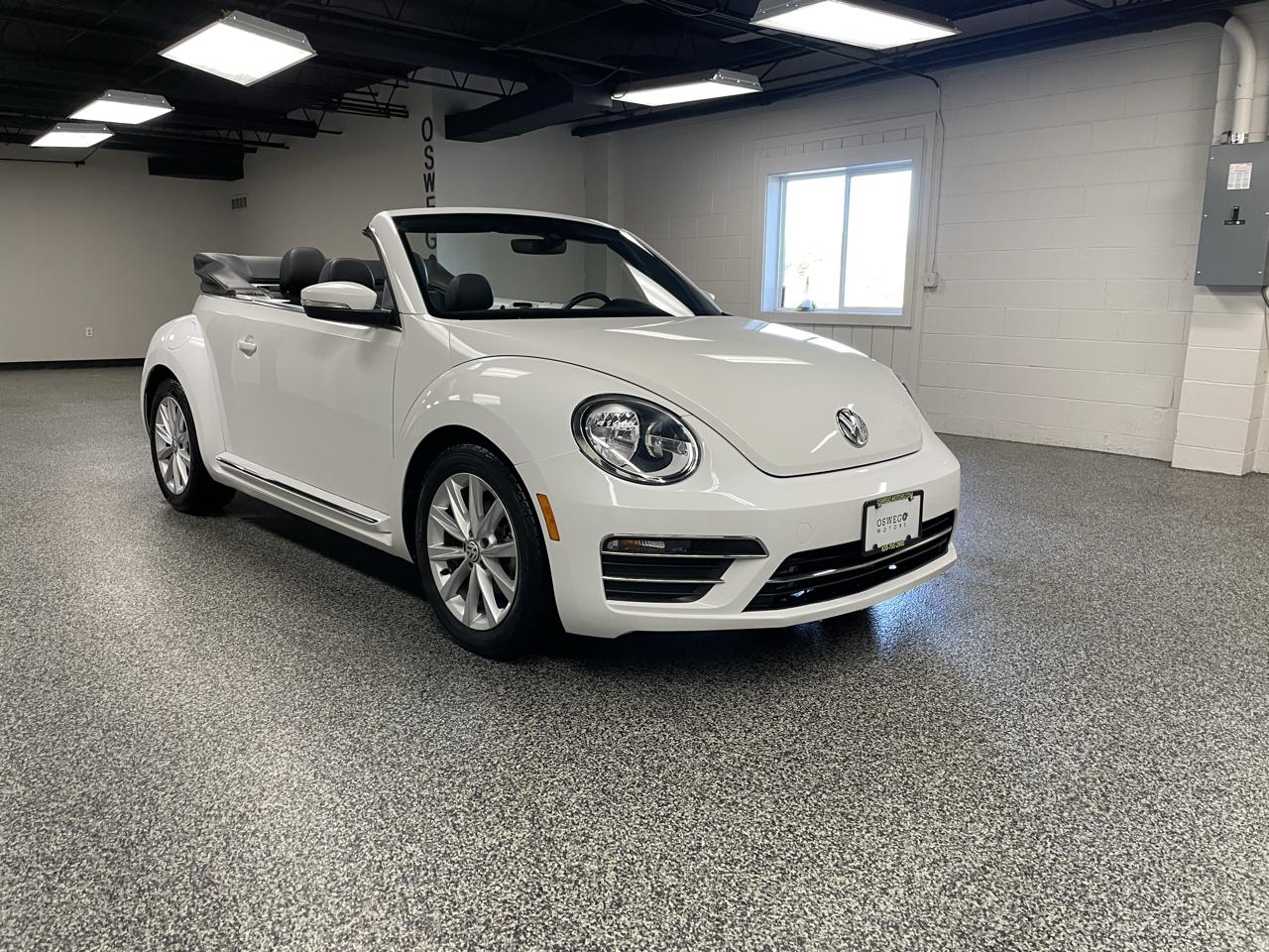 Volkswagen Beetle 2.0T SE Convertible 2018