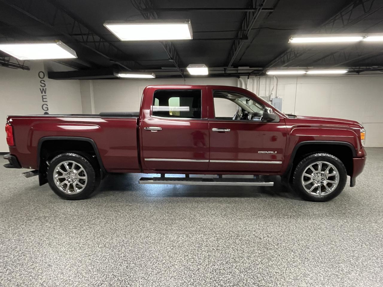 GMC Sierra 1500 Denali Crew Cab 4WD 2014