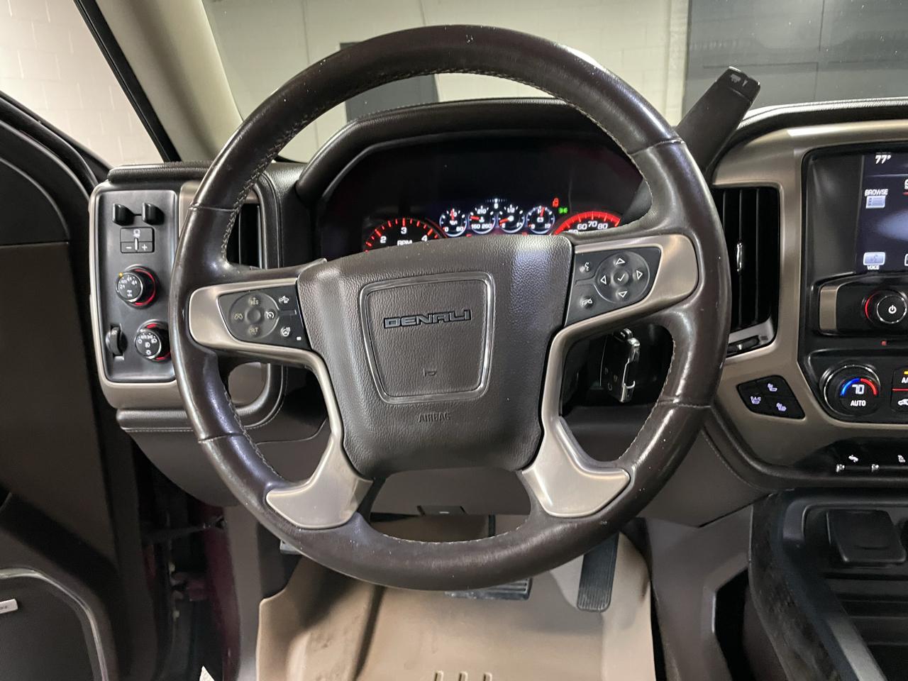GMC Sierra 1500 Denali Crew Cab 4WD 2014