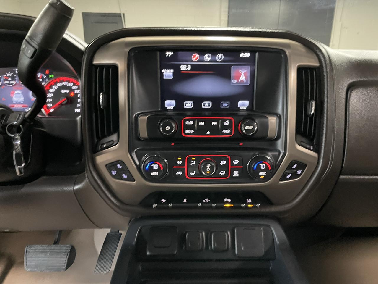 GMC Sierra 1500 Denali Crew Cab 4WD 2014