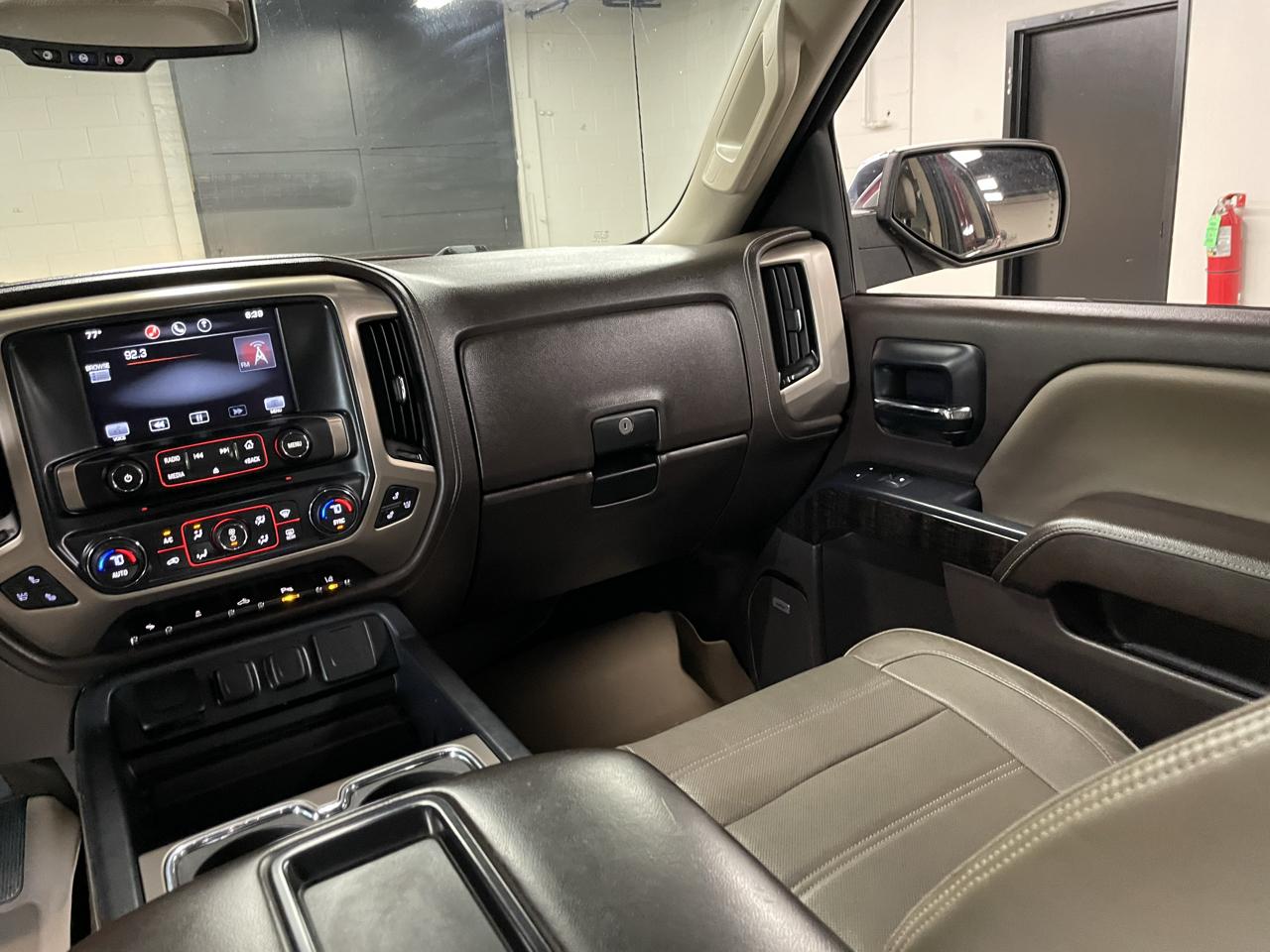 GMC Sierra 1500 Denali Crew Cab 4WD 2014