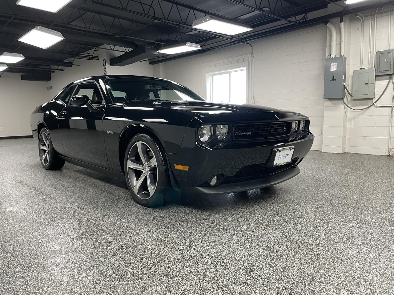 Dodge Challenger  2014
