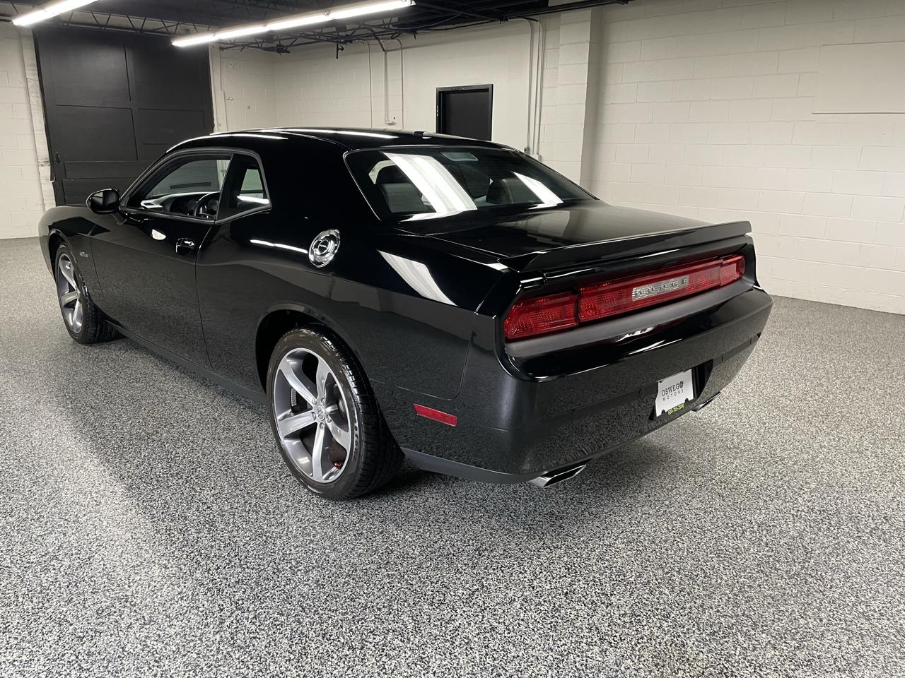 Dodge Challenger  2014