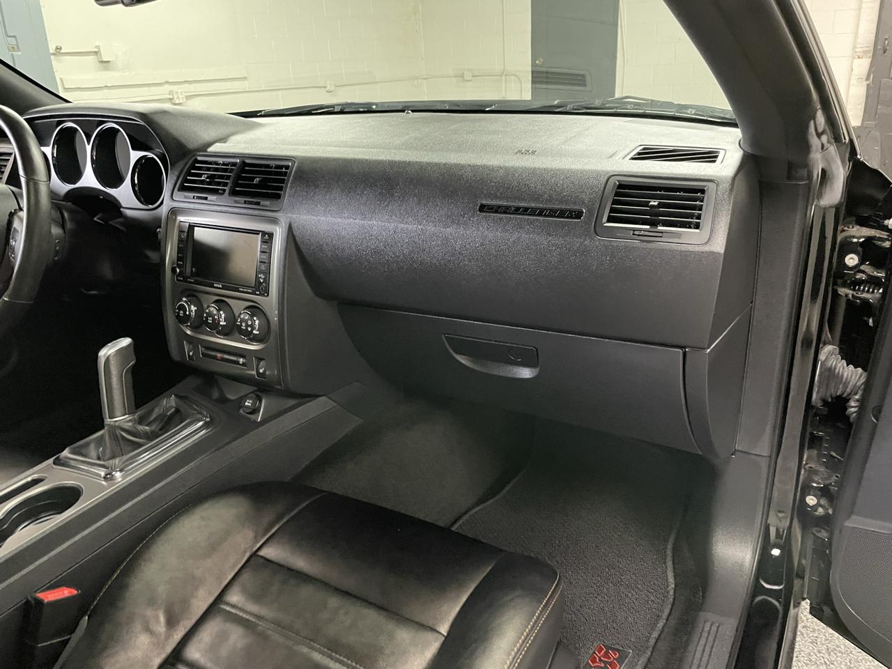 Dodge Challenger  2014