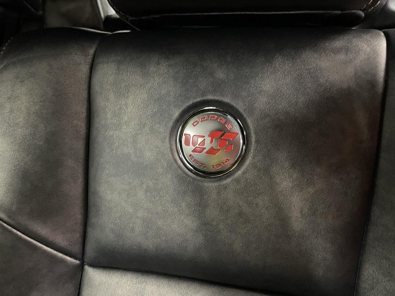 Dodge Challenger  2014