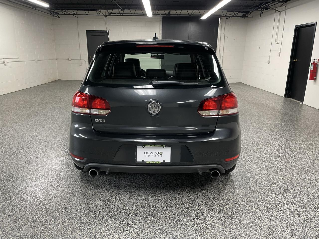Volkswagen GTI Drivers Edition 4-Door 2014