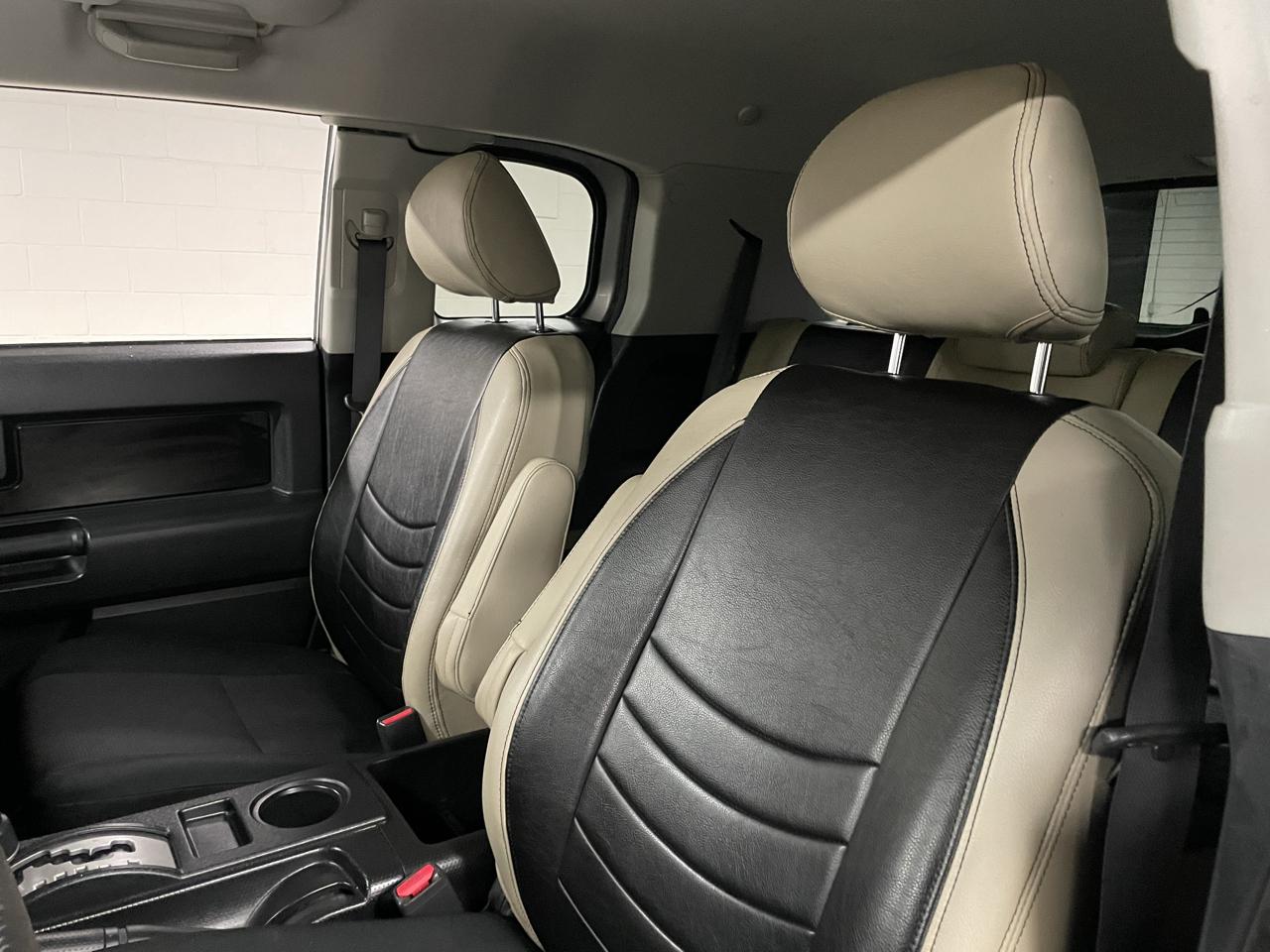 Toyota FJ Cruiser Base 2008