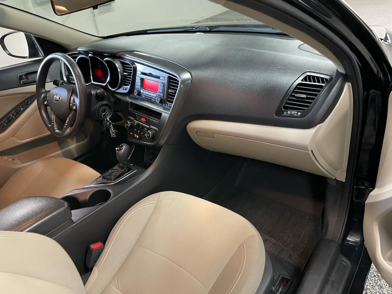 Kia Optima LX 2013