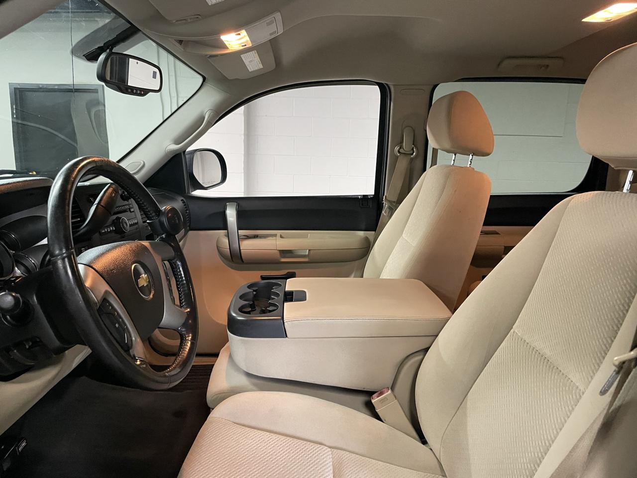 Chevrolet Silverado 1500 LT Crew Cab 2WD 2008