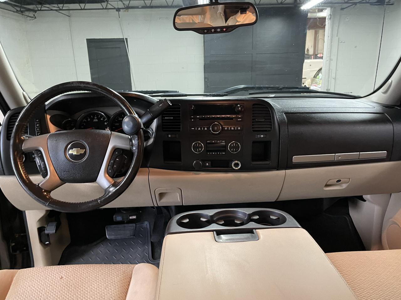 Chevrolet Silverado 1500 LT Crew Cab 2WD 2008