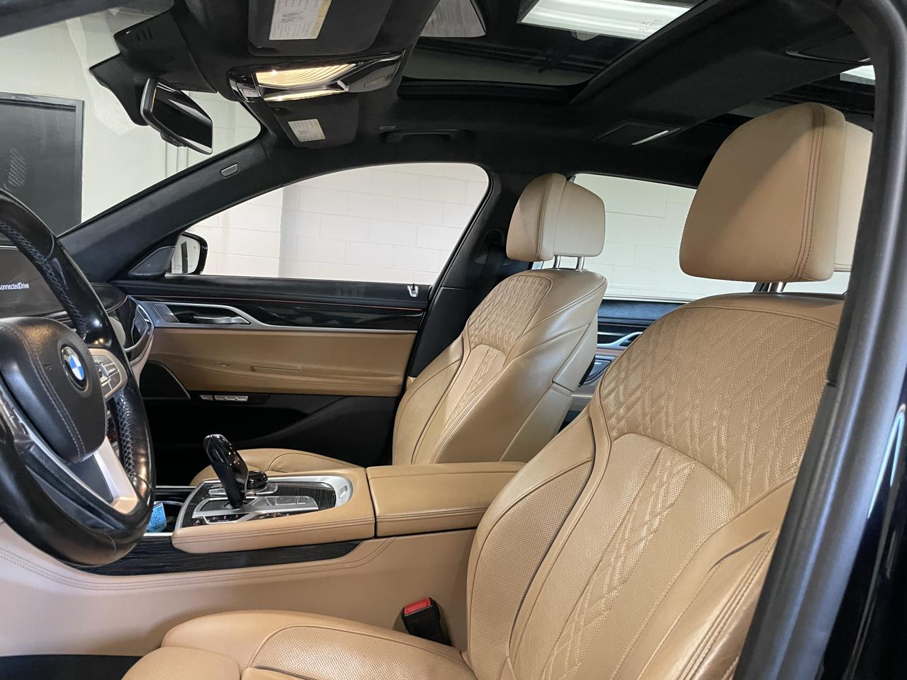 BMW 7-Series 750i xDrive 2016