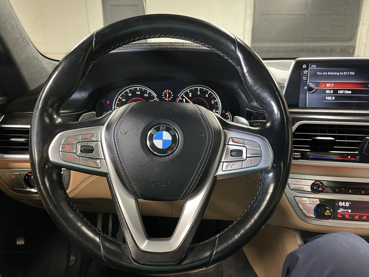 BMW 7-Series 750i xDrive 2016
