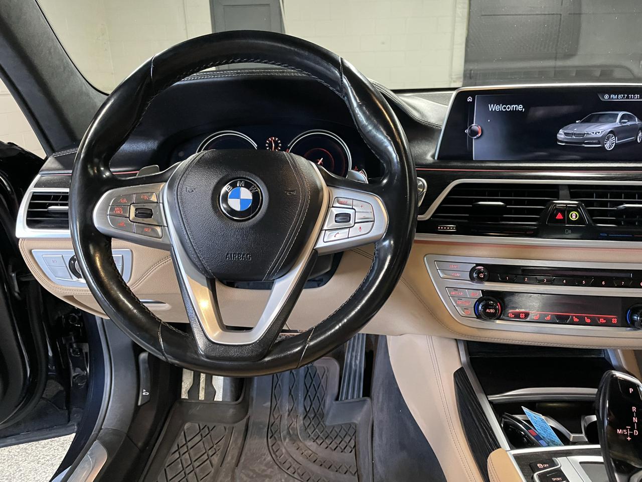 BMW 7-Series 750i xDrive 2016