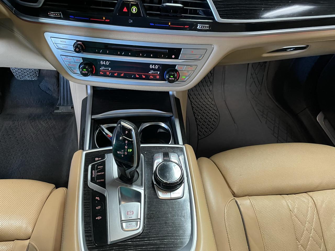 BMW 7-Series 750i xDrive 2016