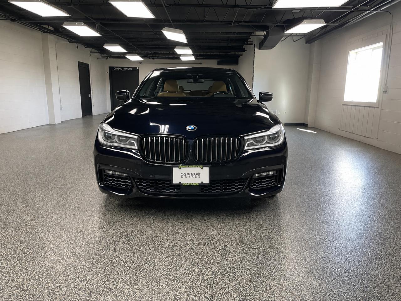 BMW 7-Series 750i xDrive 2016