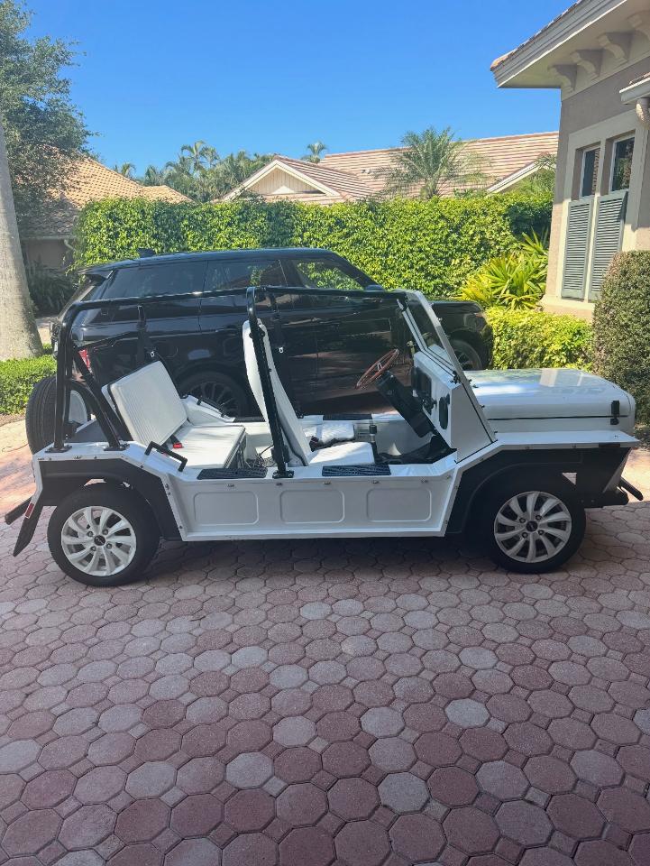 Moke Electric  2022